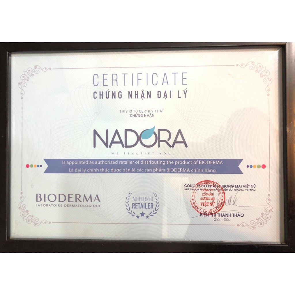 Kem chống nắng dành cho da dầu BIODERMA Photoderm AKN Mat SPF 30