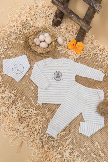 Momma - Bộ cài vai kẻ chất cotton len kèm khăn tam giác 6-24m