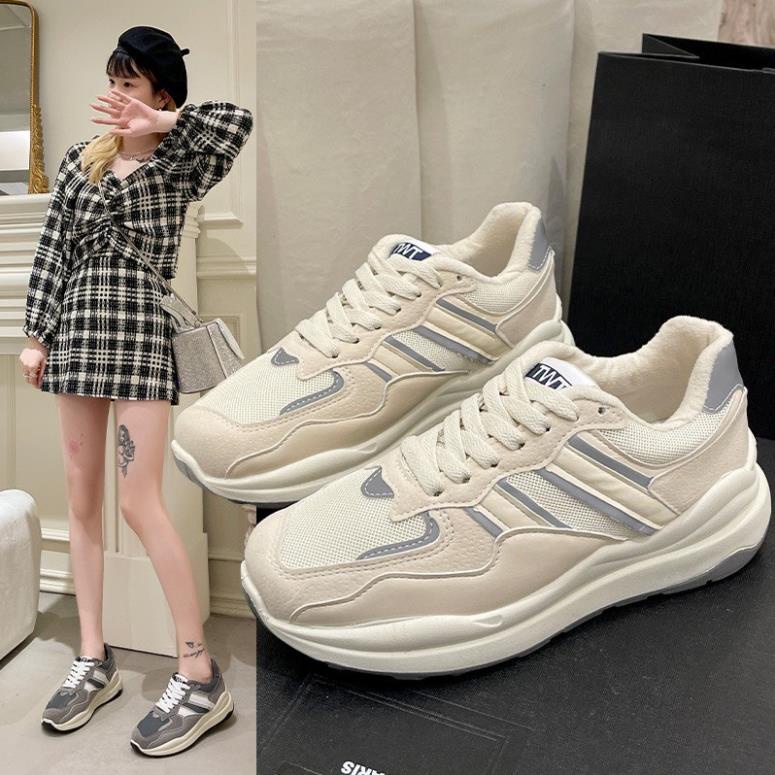 Giày thể thao nữ ulzzang độn đế hot trend 2022