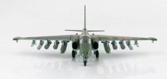 Mô hình Hobby Master 1:72 máy bay Sukhoi Su-25 của Không quân Nga “Red 24” tại Syria, Latakia 2011