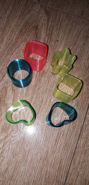 Sét 6 cái lò xo mini bằng nhựa