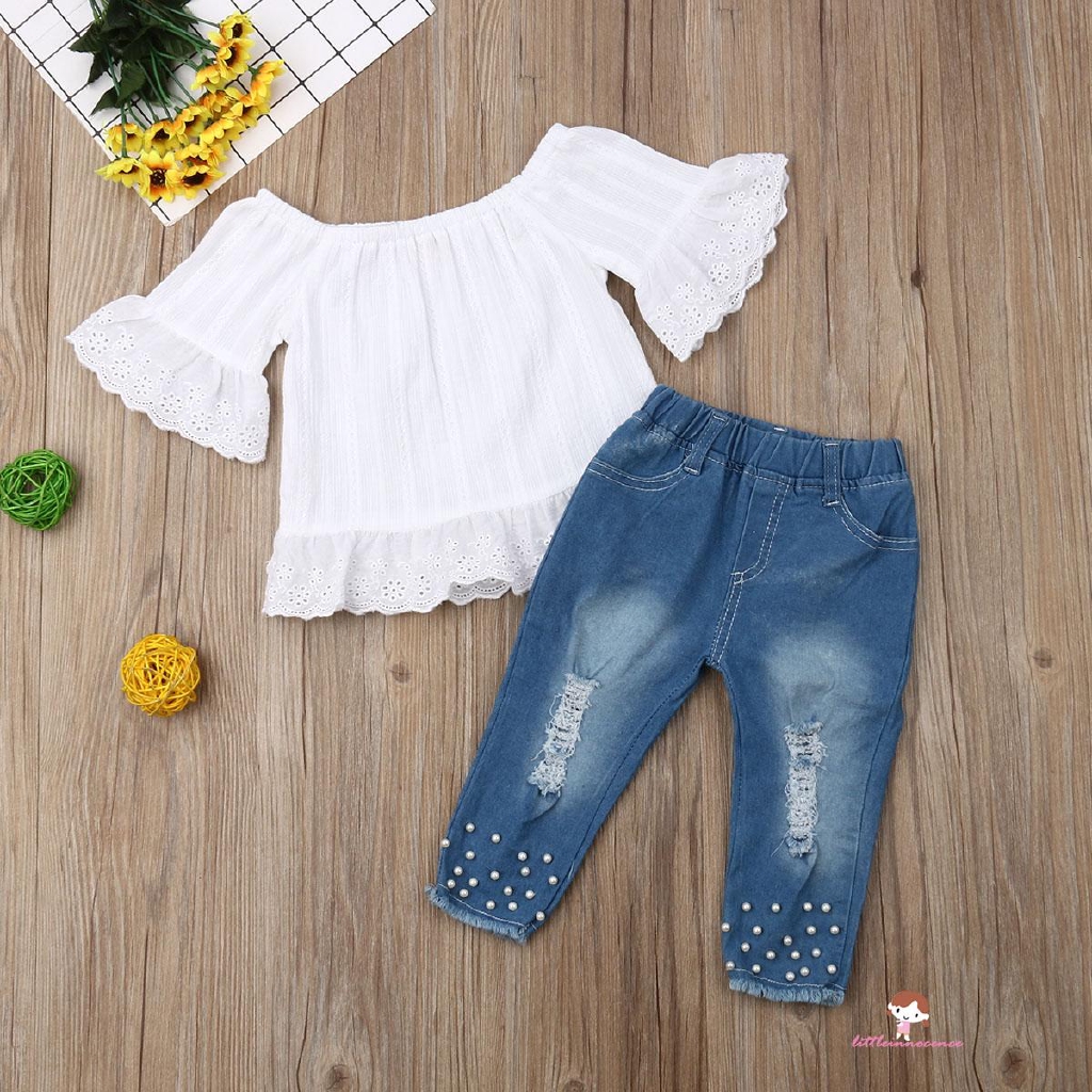 Set áo trễ vai và quần jeans dài đáng yêu cho bé gái