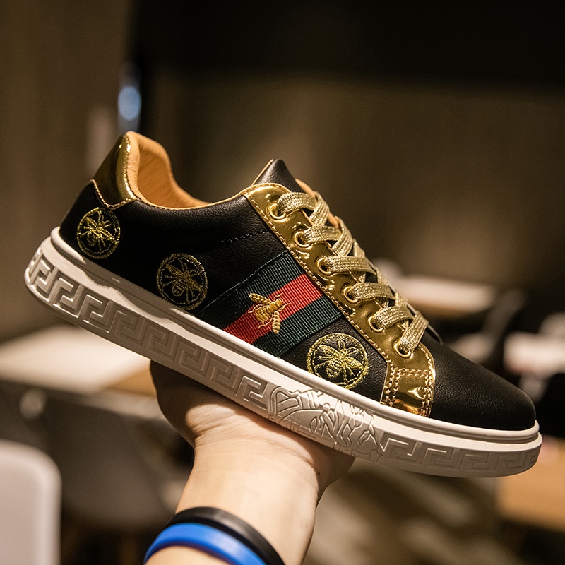 Giày Sneaker Đi Bộ Thời Trang Phong Cách Anh Quốc In Họa Tiết Hoạt Hình Cho Nam