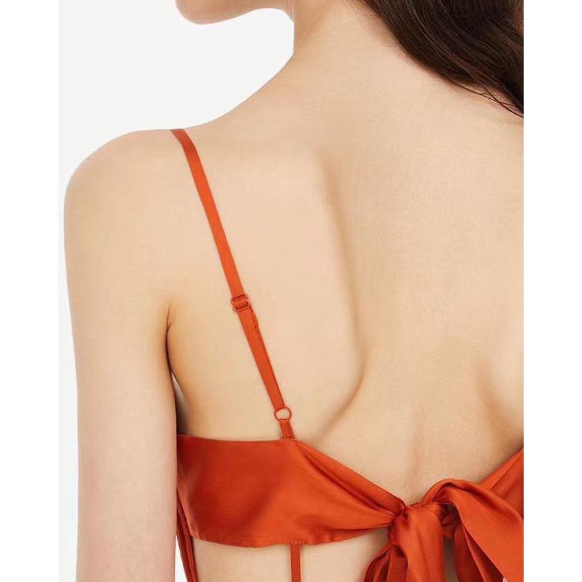 Váy 2 dây Urban Revivo - buộc nơ hở lưng quyễn rũ