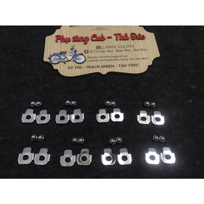 Ốc kẹp bửng zin rã xe ( 4 con )