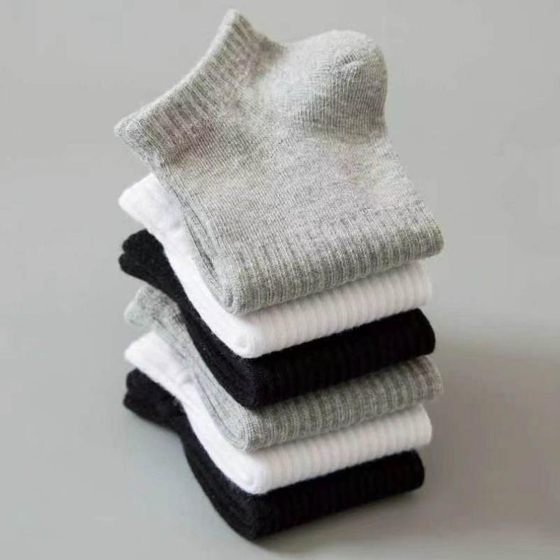 Tất cổ ngắn nam nữ trắng đen đơn chất vải co giãn bốn chiều dễ phối giày PK Tkutrang