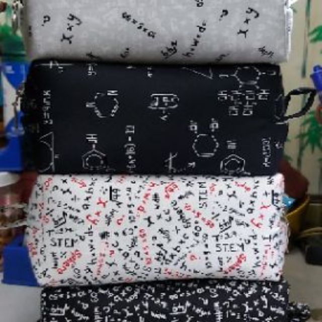 Hộp bút vải toán