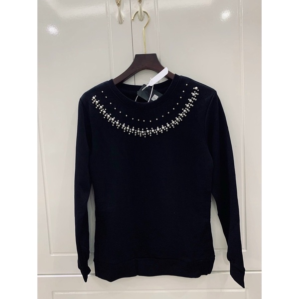 Áo nỉ đính đá hot trend ✅