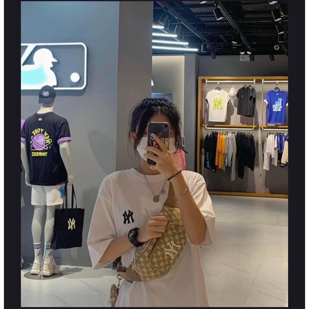 Túi Bao Tử MLB Jacquard Monogram Hip Sack New York Yankees