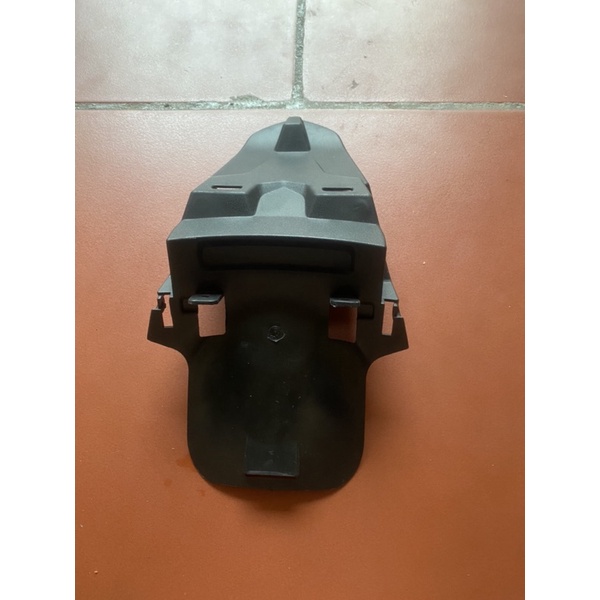 Chắn bùn bắt biển xe Zoomer