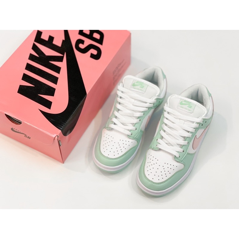 Giày sneaker nữ- SB dunk Barely Green xanh mint