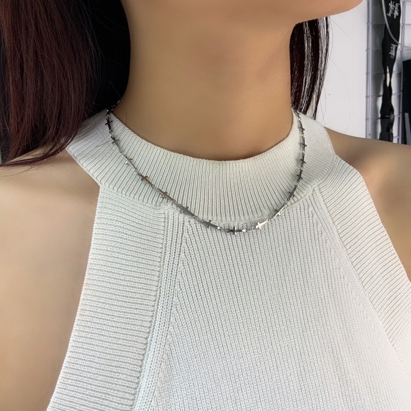 Dây chuyền thánh giá Titan - God bless you - MADDe