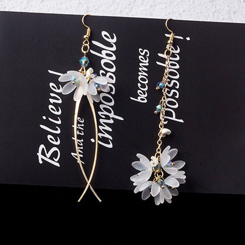 Bông Tai Hoa Tua Rua Thời Trang Nữ Tính