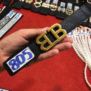 đai váy mẫu chử b