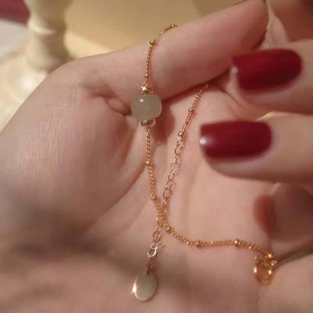 Vòng Tay Chuỗi Hạt Đá Ngọc Bích Handmade Thời Trang Cho Nữ