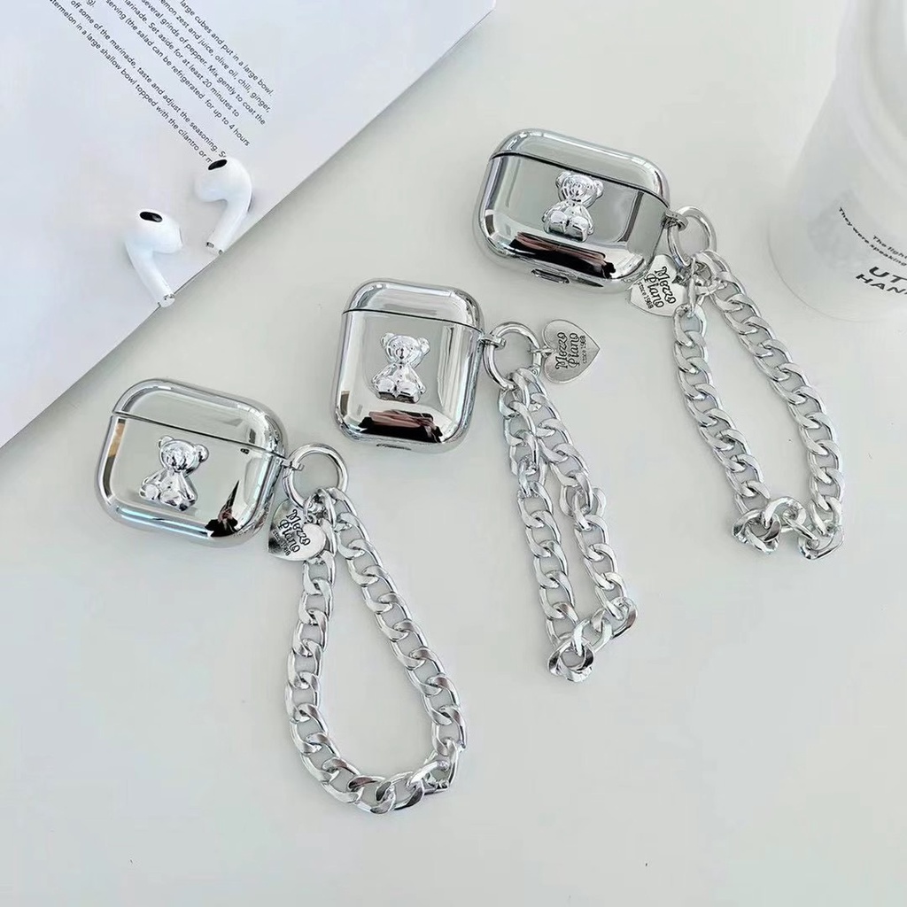 Vỏ tpu mềm bảo vệ hộp sạc tai nghe bluetooth hình gấu màu bạc thích hợp cho airpods 1/2 pro/ 3 kèm chuỗi dây xích