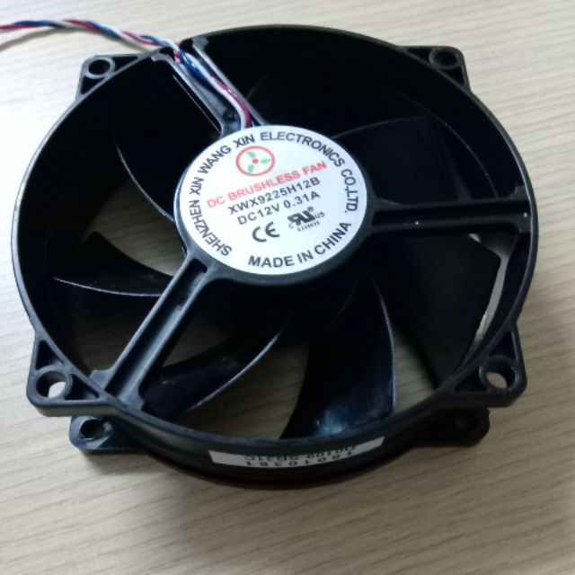 Quạt Tản Nhiệt Brushless 12V 3000RPM 95225