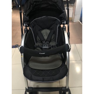 Xe đẩy Combi Diaclasse FD500