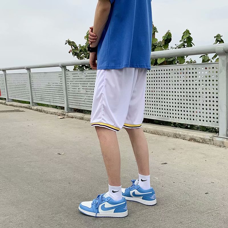 2021 new summer thin style. Stripe splicing. Four colors are available. sports Shorts. Drawstring at waist. Urban trend cool Korean casual shorts