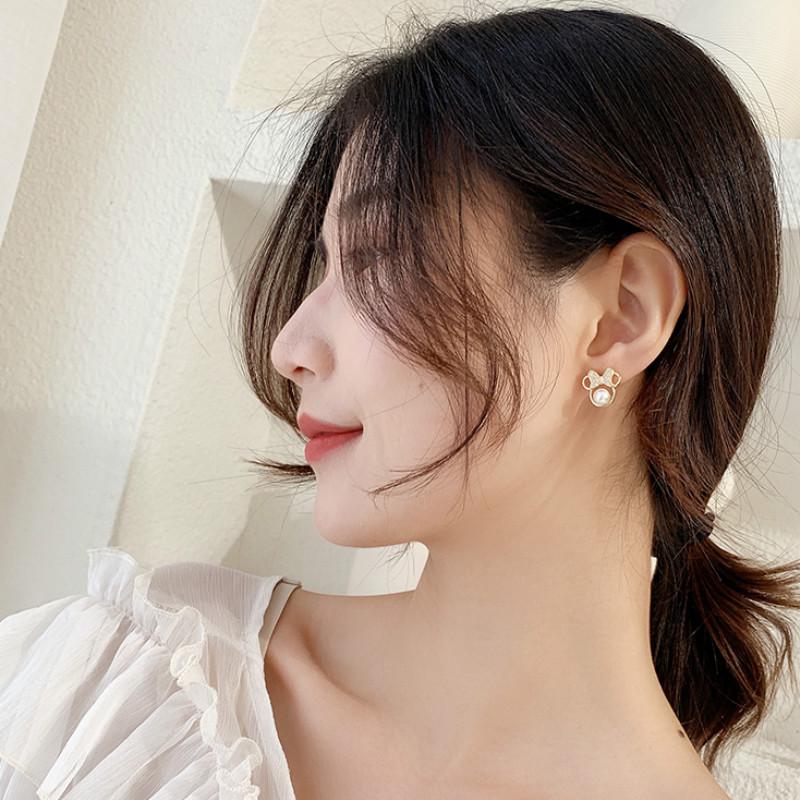 Hoa tai mạ bạc 925 hình chuột Mickey dễ thương đính ngọc trai nhân tạo phong cách Hàn Quốc