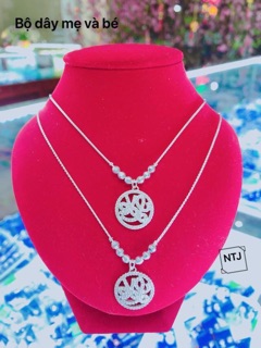 Dây chuyền bạc ta