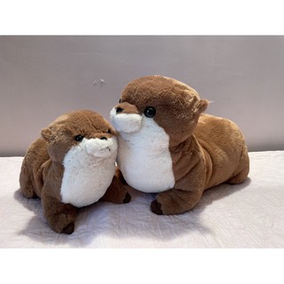 Gấu bông mẹ và con hải cẩu