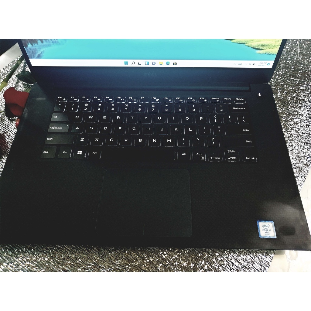 Laptop Dell Precision 5510 l Chíp E3-1505M v5l RAM 16GB l Màn hình 15'6 FHD  HÀNG ĐẸP 99%