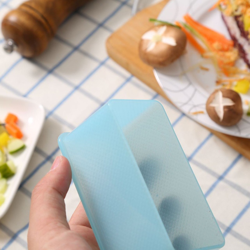 Set khuôn làm cơm nắm Musubi kèm 1 muỗng hình chữ nhật tiện dụng