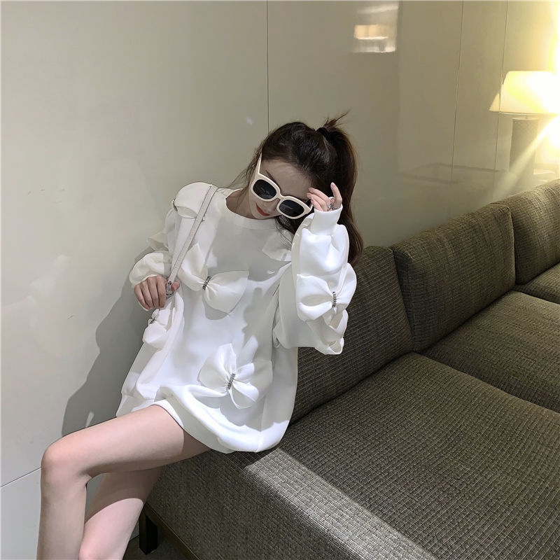 Áo sweatshirt cổ tròn dáng rộng trang trí nơ màu trắng thời trang thu đông Hàn Quốc 2021 cho nữ | BigBuy360 - bigbuy360.vn