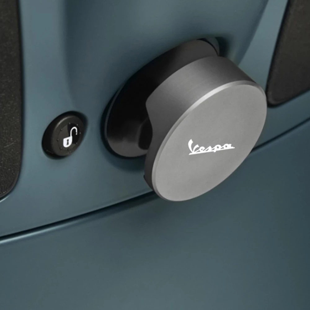 Móc Treo Mũ Bảo Hiểm Có Thể Điều Chỉnh Dành Cho Xe Máy Vespa GTS300 200 250 GTV300