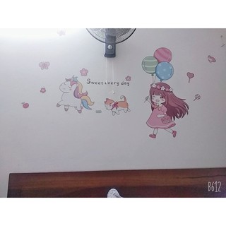 Decal dán tường phòng ngủ cho bé