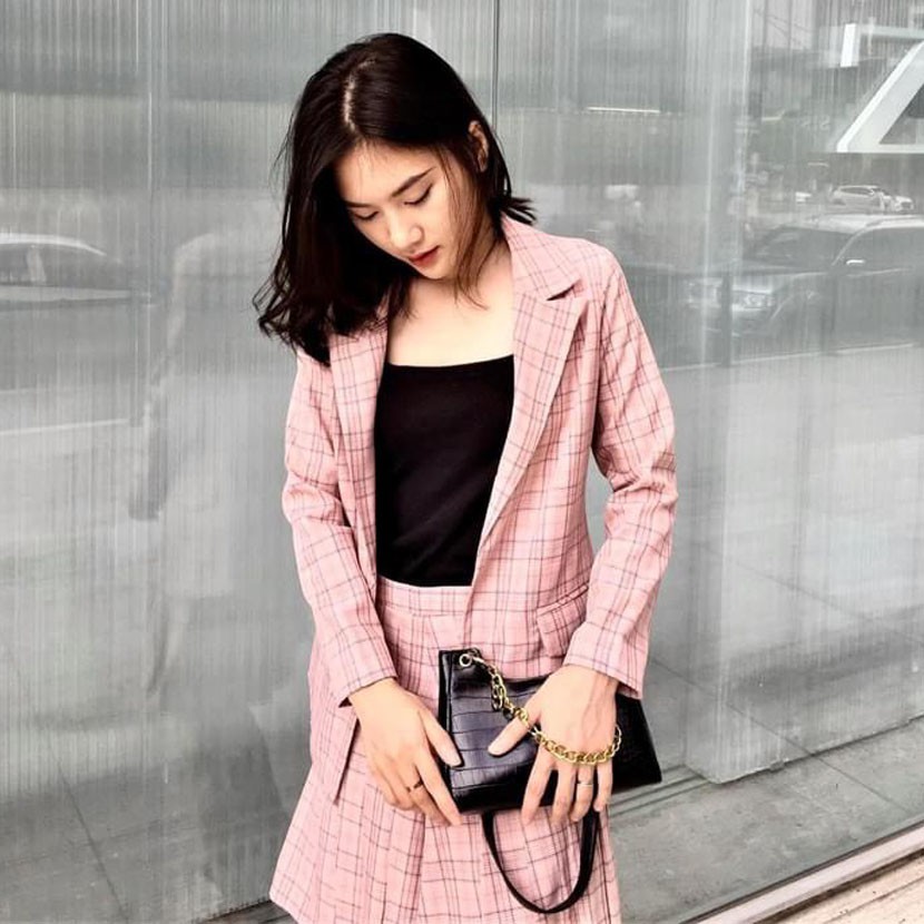 Áo Blazer Chân Váy Kẻ Xếp Ly Hai Lớp Hàng thiết kế Hachidesigns | BigBuy360 - bigbuy360.vn