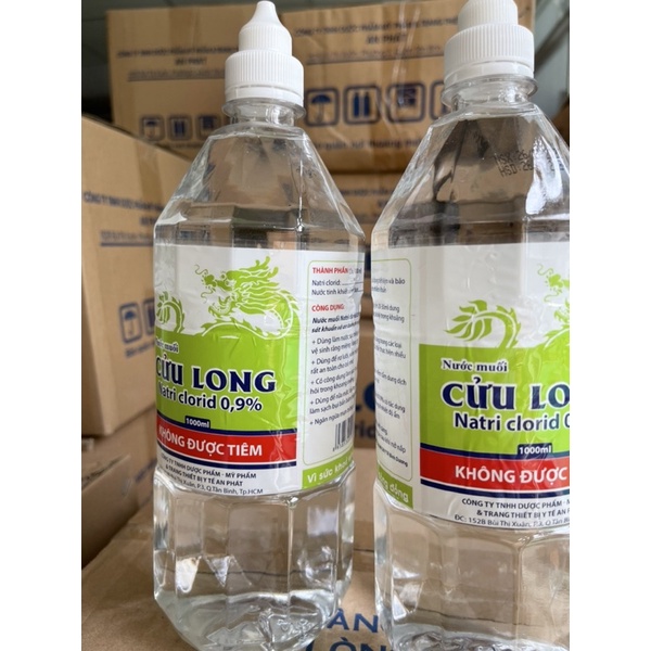 nước muối sinh lý 0,9% , chai 500 ml và 1000 ml.
