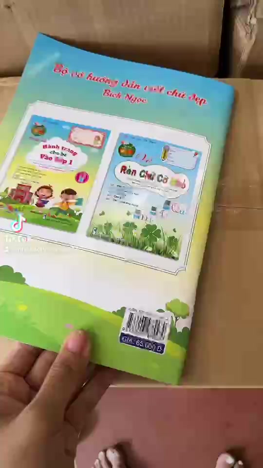 Sách Lớp 1- Vở Luyện Viết Tập Tô Chữ 96 Trang Có Mã QR Code Hướng Dẫn Viết Số, Chứ Đơn, Chữ Ghép Và Phép Tính (1 Cuốn) | BigBuy360 - bigbuy360.vn