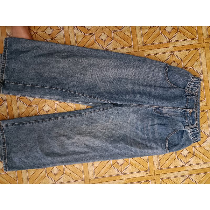 Quần jeans