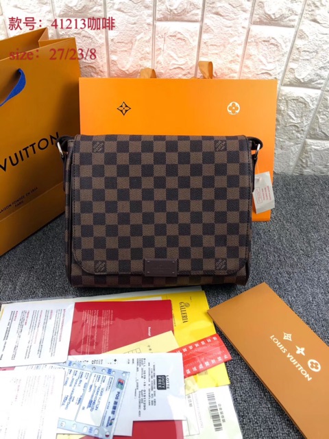 🔥[CHỈ 1 NGÀY] Túi đeo chéo nam L / V cao cấp | BigBuy360 - bigbuy360.vn