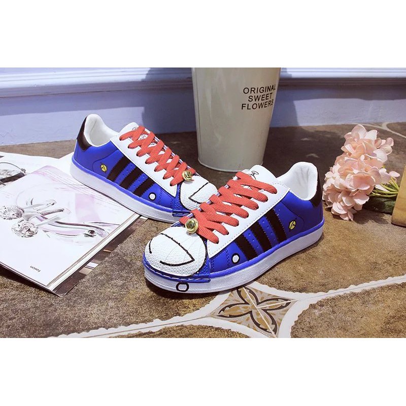 Giày Thể Thao Họa Tiết Hello Kitty Doraemon Size 35-40❤️