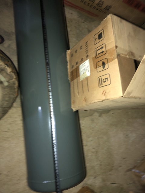 Sản phẩm gia đình làm: bầu hơi ngang 21cm dài 84cm WG9003550097