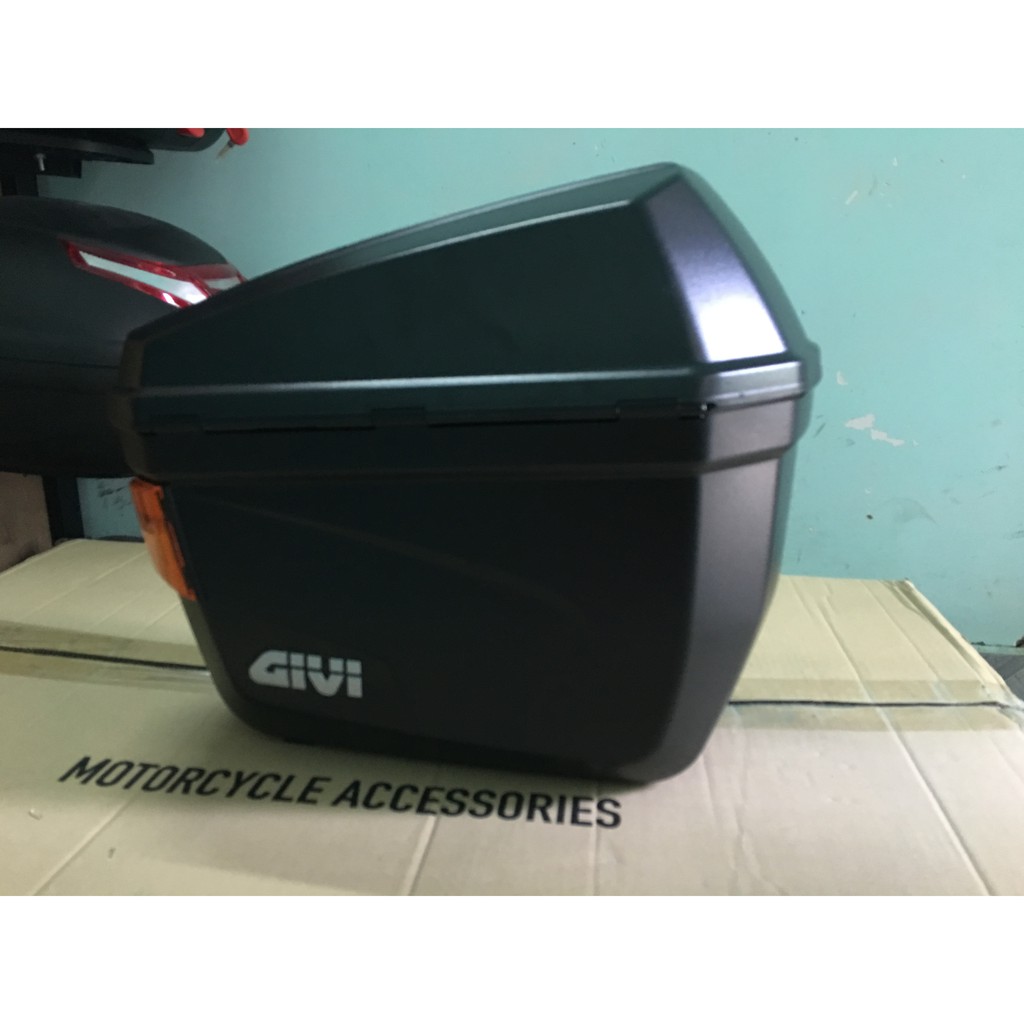 Cặp thùng hông Givi E22NS_OR, bộ thùng 22lit, không kèm baga, có đèn xi nhan, hàng Givi chính hãng, mới 100%