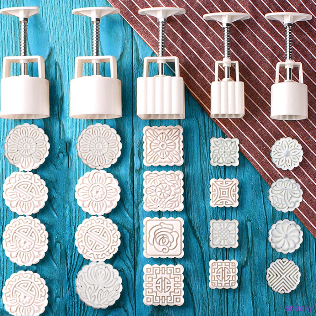 Khuôn Nhấn Tạo Hình Bánh Trung Thu / Bánh Quy / Bánh Trung Thu / Bánh Trung Thu / Bánh Ngọt Hình Tròn 50g / 4 Cánh Hoa