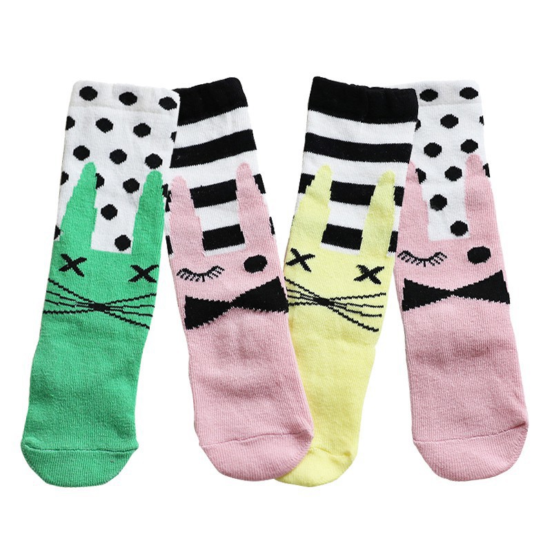 Vớ cotton dài họa tiết dễ thương cho bé