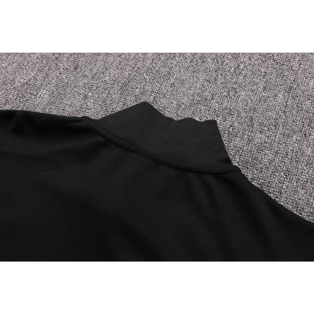 Áo Khoác Bóng Đá Tay Dài Màu Đen Có Khoá Kéo 22 / 23 Juv