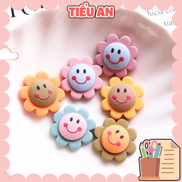 Charm (C158) slime/ Dụng Cụ Charm Trang Trí [Ko Keo &amp; Nút] Hình Bông hoa mặt trời (2.1 x 2.1 cm)