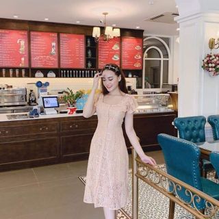 Đầm dáng xòe