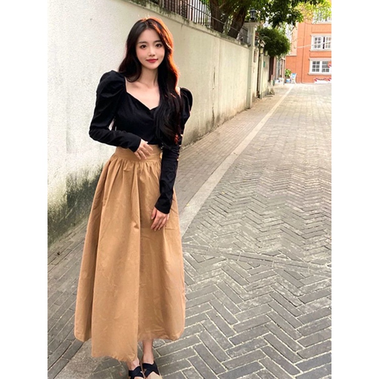 Áo Thun Tay Phồng Cổ Vuông + Chân Váy Lưng Cao Thời Trang Hàn Quốc Cho Nữ