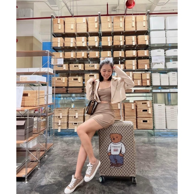 Set đầm body khoét eo sexy kèm áo khoác cổ vest