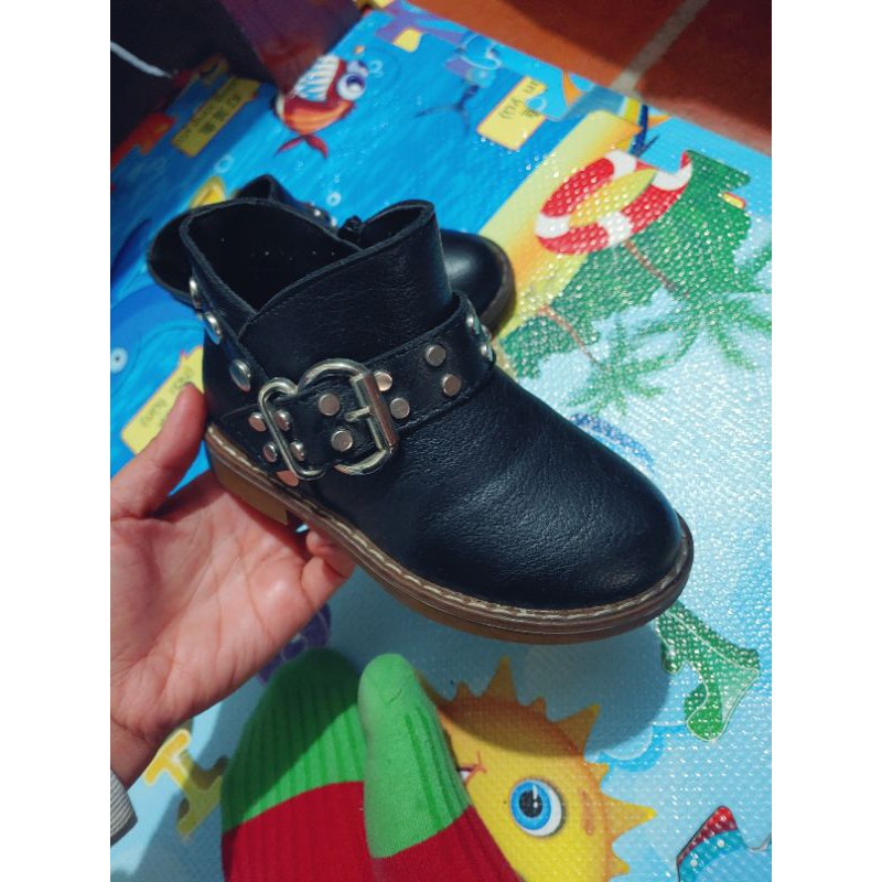 boot da cho bé gái