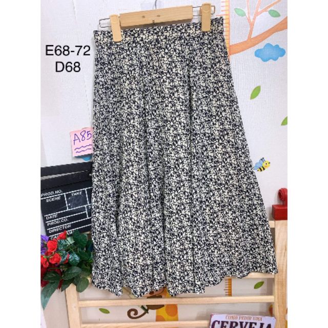 Chân váy hoa (eo 68-72). A85