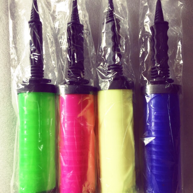 Ống bom bong bóng - 1 cái