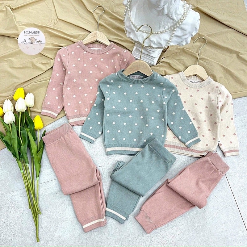 Bộ len hình cho bé gái
